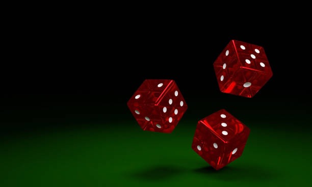 Live dealer with transparent dice dome